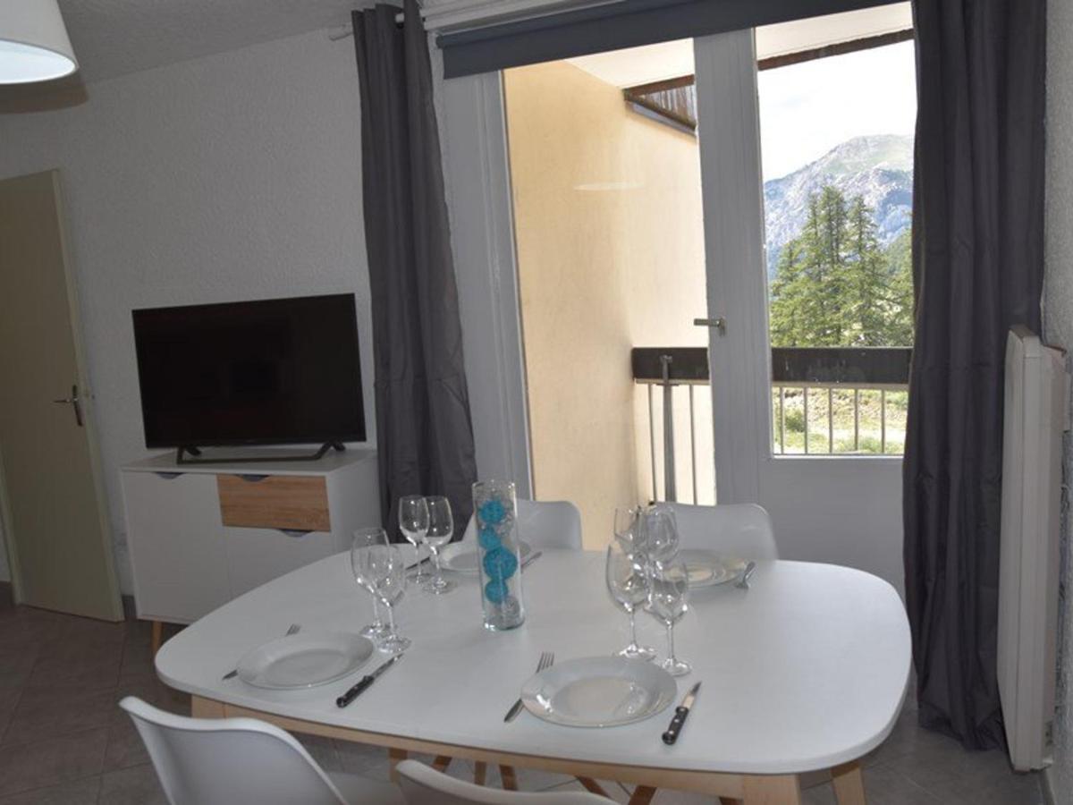 Bel Appartement 2 Pieces Avec Wifi, Parking, Au Pied Des Pistes De Ski A Montgenevre - Fr-1-266-145 Exterior foto
